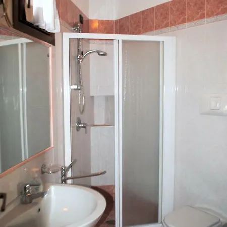 Atollo Apartament Manerba del Garda